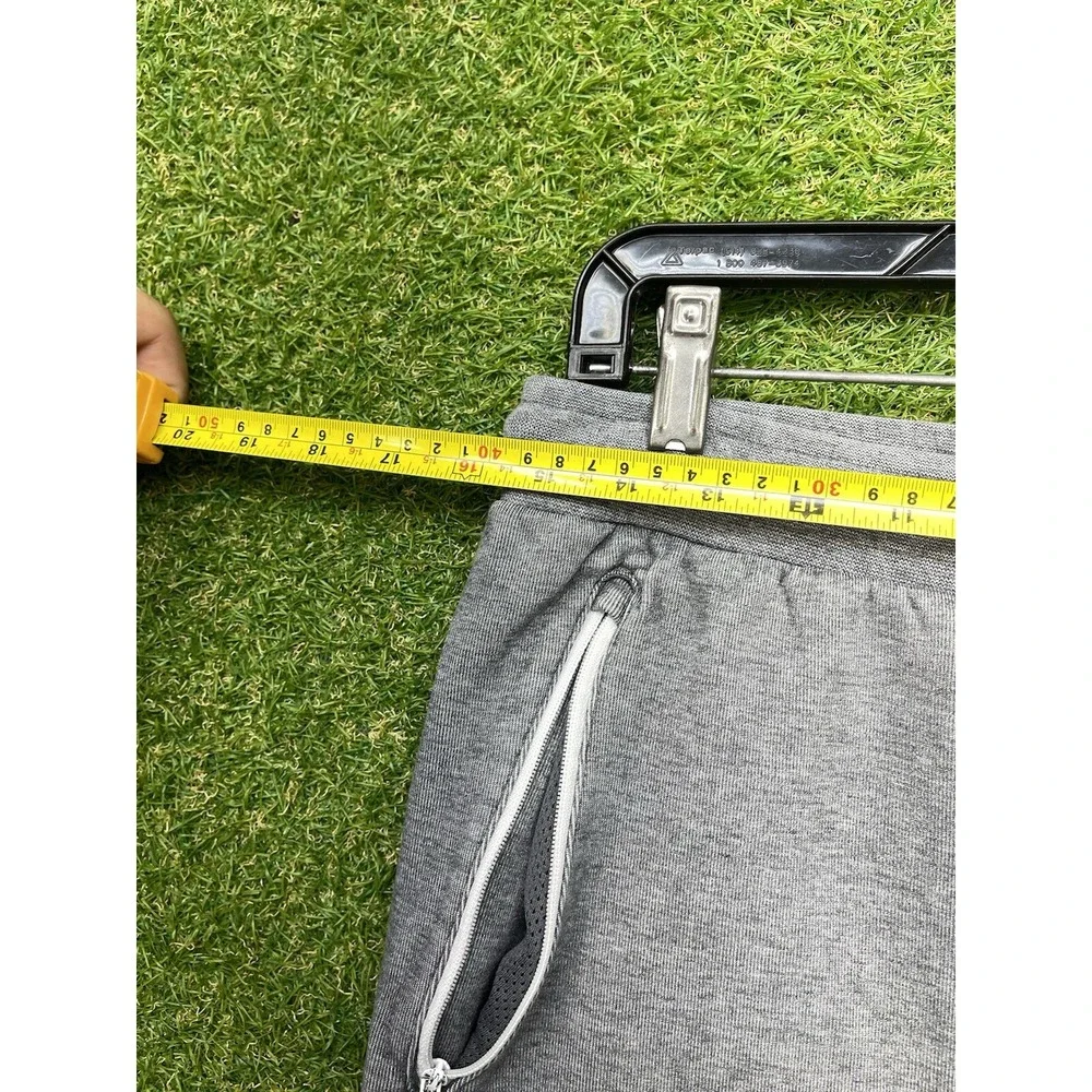 Nike shop confidence
